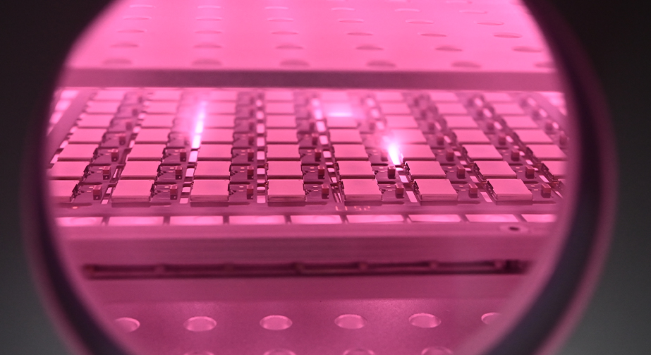 PCBA等離子清洗提高三防漆涂覆的粘接性原理